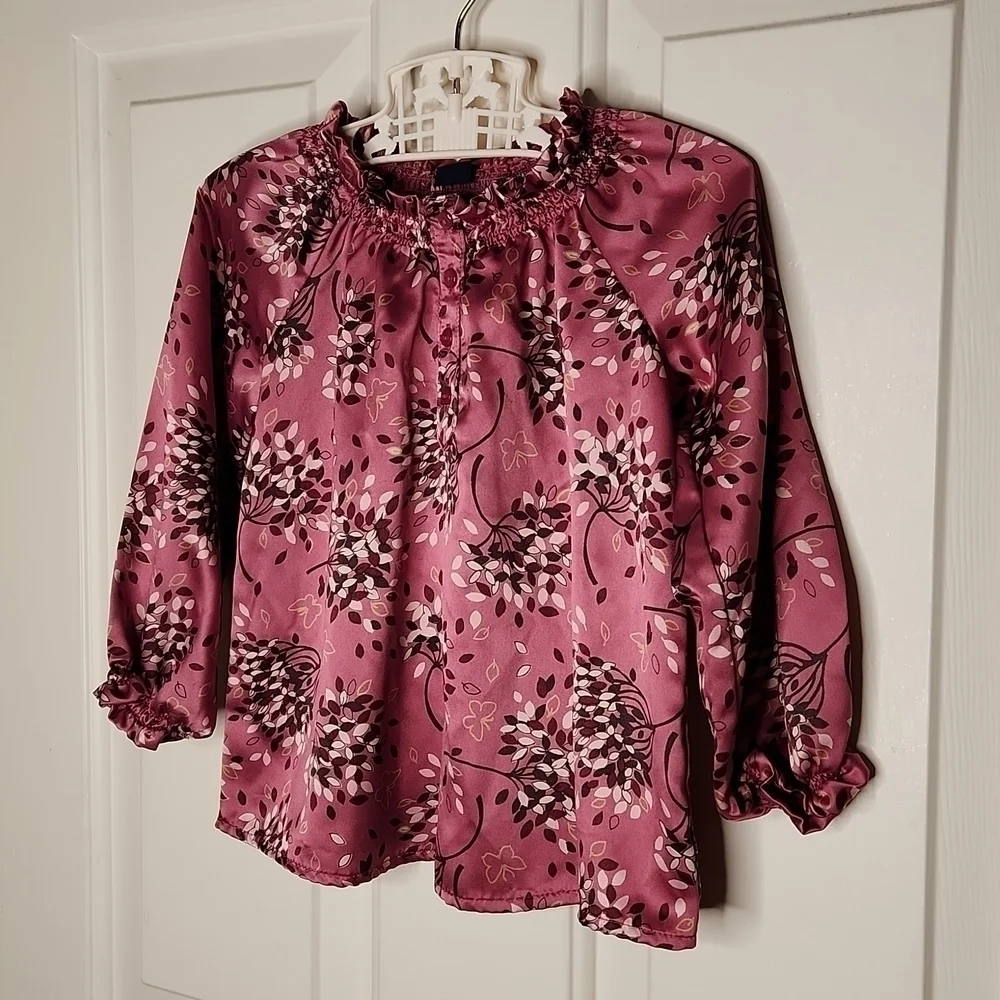 Baby Gap Mauve Floral Shirred Neck Top Size 3T